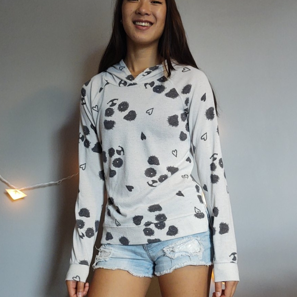 🥳Lightweight hooded panda sweatshirt